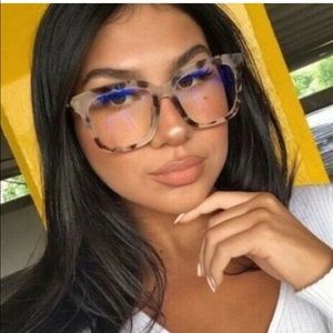 DIFF BELLA BLUELIGHT